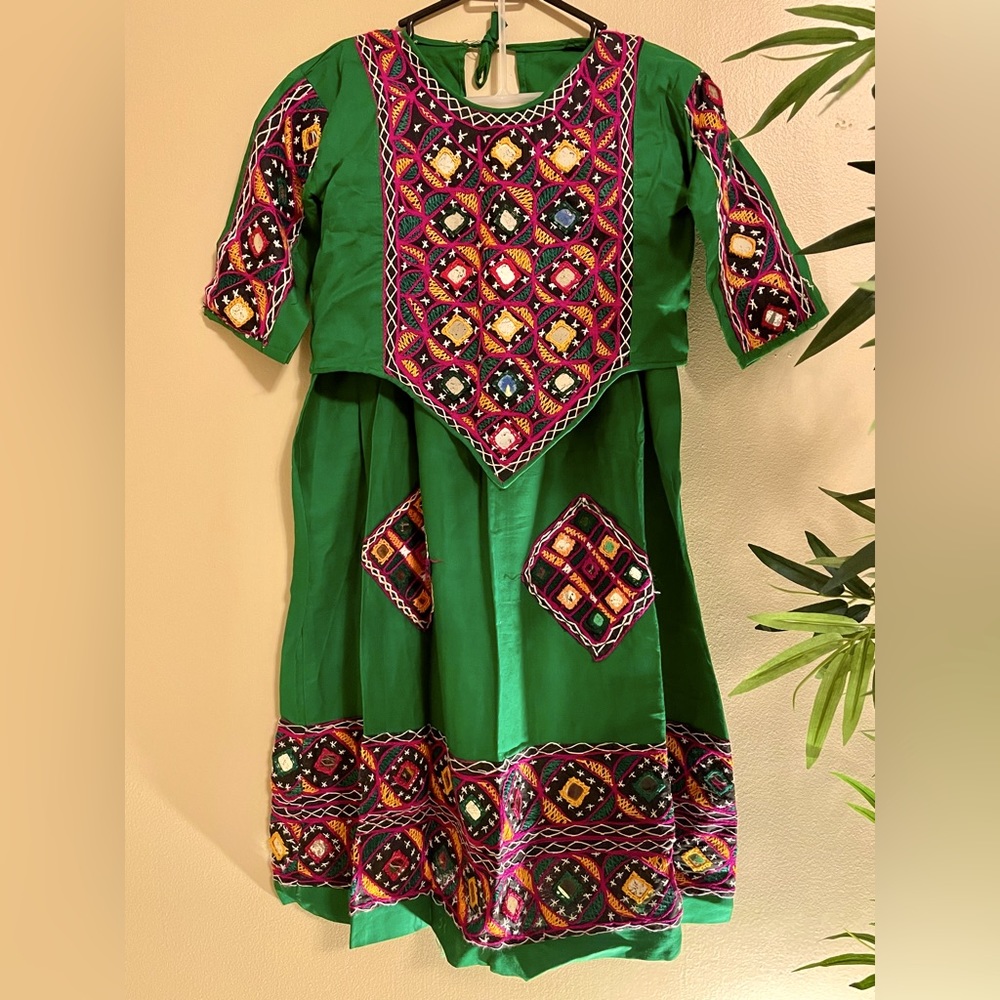 Child Size Navaratri Ghagra Choli (BRAND NEW)